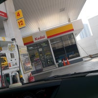 Photo taken at Shell by HKTEOH on 4/22/2018