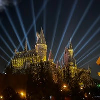 Photo taken at Nighttime Lights At Hogwarts Castle by shiiiii on 6/5/2022