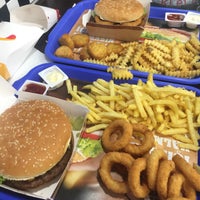 Photo taken at Burger King by GüLşen T. on 9/5/2017