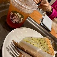 Photo taken at Starbucks by Eiji S. on 7/9/2022