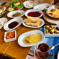 Das Foto wurde bei Kalaylı Restoran von Ⓜ️UR🅰️T A. am 5/7/2017 aufgenommen