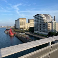 Photo taken at Royal Victoria Dock Footbridge by Patrik on 9/3/2023