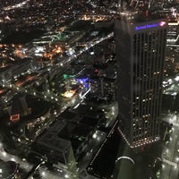 Photo taken at OUE Skyspace by 2na on 1/1/2017