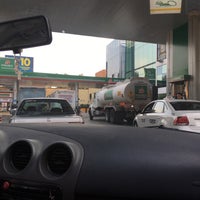 Photo taken at Gasolinera Tlalpan by Thelma A. on 4/4/2016