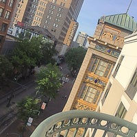 5/23/2016にJessicaがSpringHill Suites Memphis Downtownで撮った写真