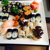 Снимок сделан в Samurai restaurant пользователем Gabriela V. 2/21/2015