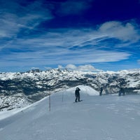 3/18/2024 tarihinde Jenn L.ziyaretçi tarafından Mammoth Mountain Ski Resort'de çekilen fotoğraf