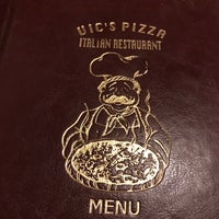 2/25/2020 tarihinde Doug T.ziyaretçi tarafından Vic&amp;#39;s Pizza Italian Restaurant'de çekilen fotoğraf