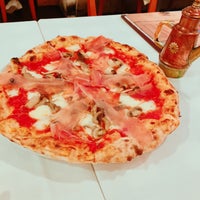 Photo taken at Trattoria e Pizzeria L&amp;#39;ARTE by あきひろ さ. on 7/29/2022