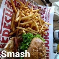 Smashburger Burger Joint In Redondo Beach Photo Taken At Smashburger By Jennifer S On 5 21 2017
