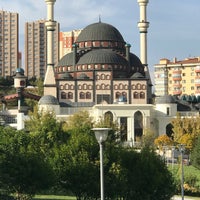 Photo taken at Sami Efendi Camii by Mehmet Ali A. on 10/18/2020
