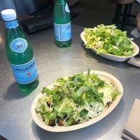 Photo taken at Chipotle Mexican Grill by Eun. S. on 9/21/2019