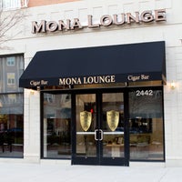 Снимок сделан в Mona Lounge &amp;amp; Cigar Bar пользователем Mona Lounge &amp;amp; Cigar Bar 3/18/2014