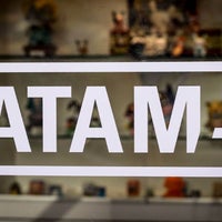 3/18/2014 tarihinde Atama &amp;amp; Companyziyaretçi tarafından Atama &amp;amp; Company'de çekilen fotoğraf