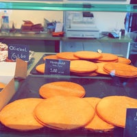 Foto tomada en Lanskroon Bakery stroopwafels  por Waad A. el 10/29/2022