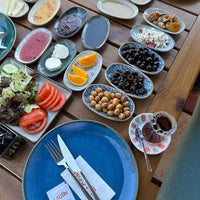 Photo taken at Lagün Cafe Restaurant by Zyn E. on 3/10/2024
