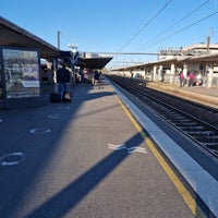 Photo taken at Gare SNCF de Saint-Pierre-des-Corps by Julien on 9/11/2022