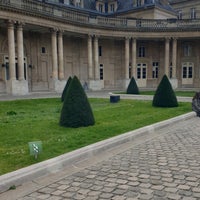 Photo taken at Jardin des Archives Nationales by Julien on 3/5/2022