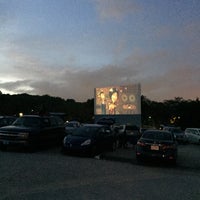 Photo taken at Boulevard Drive-In Theatre by Alma M. on 6/13/2015