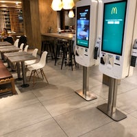 Photo taken at McDonald&amp;#39;s by Jakup S. on 2/5/2020