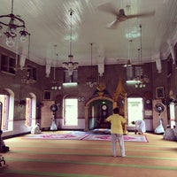 Photo taken at Masjid Darul Arbidean by Aiman.razie@gmail.com A. on 7/11/2014