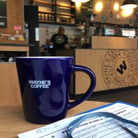 Photo prise au Wayne’s Coffee par Minjoo K. le4/17/2019