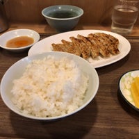 Photo taken at 餃子てんほう！ by TRUNK on 9/15/2018