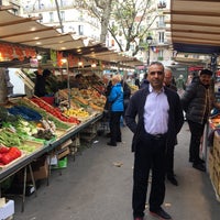 Photo taken at Marché Monge by Bayram Ali Ö. on 10/14/2016