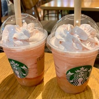Photo taken at Starbucks by 🫧 on 7/22/2022