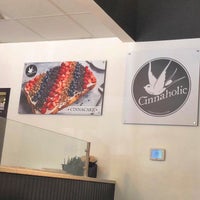 Photo taken at Cinnaholic by Rica T. on 9/2/2018