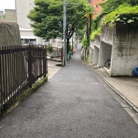 Photo taken at 安全寺坂 by akubi on 6/19/2021