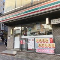 Photo taken at 7-Eleven by akubi on 10/30/2021