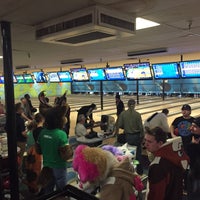 Photo taken at Tuttle&#39;s Bowling, Bar, &amp; Grill by Kurst H. on 3/21/2016