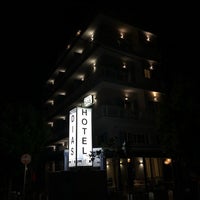 Das Foto wurde bei Hotel ΔΙΑΣ von Serdar A. am 7/28/2018 aufgenommen