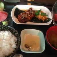 Foto tomada en Mikan Japanese Cuisine  por Denise Y. el 10/30/2013