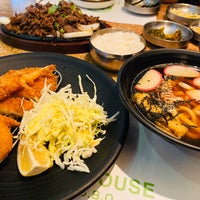 Foto scattata a O. Tofu House Korean BBQ da Alan C. il 10/21/2019