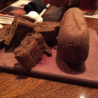 Photo taken at Outback Steakhouse by Alma S. on 5/26/2015
