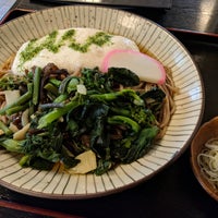 Photo taken at 飯島屋 by budoucha on 5/28/2018