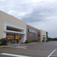 Photo taken at Kohl&amp;#39;s by Yulia B. on 9/18/2015