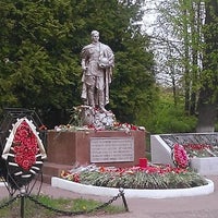 Photo taken at Памятник Героям ВОВ 1941-1945гг by Nastya M. on 5/10/2014