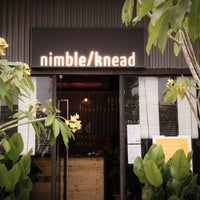 Foto scattata a Nimble/Knead - Come to our spa. Go far. da Nimble/Knead - Come to our spa. Go far. il 3/25/2014