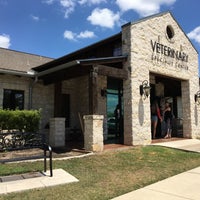 7/3/2017에 Patrizio님이 Heart of Texas Veterinary Specialty Center에서 찍은 사진