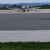 5/29/2021에 Kiril R.님이 Lesnovo Airport (LBLS)에서 찍은 사진