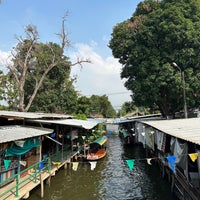 Photo taken at Klong Lat Mayom Floating Market by Game A. on 12/11/2023