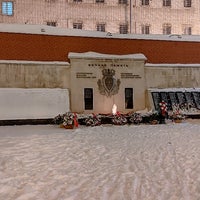 Photo taken at Мемориал сотрудникам ОВД, погибшим при исполнении служебного долга by Юрий С. on 2/10/2022