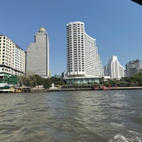 Das Foto wurde bei Shangri-La Hotel, Bangkok von Vangie A. am 3/17/2024 aufgenommen