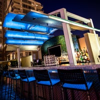 Foto tomada en Level 9 Rooftop Bar &amp;amp; Lounge  por Level 9 Rooftop Bar &amp;amp; Lounge el 3/26/2014