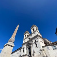 Photo taken at Chiesa della Trinità dei Monti by Alexa C. on 9/24/2023