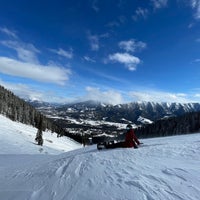 3/8/2022 tarihinde Alexa C.ziyaretçi tarafından Fernie Alpine Resort'de çekilen fotoğraf