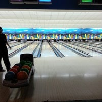 Photo taken at Bowling Sur by Borja V. on 12/26/2012